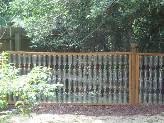 Plastic bottles as fences